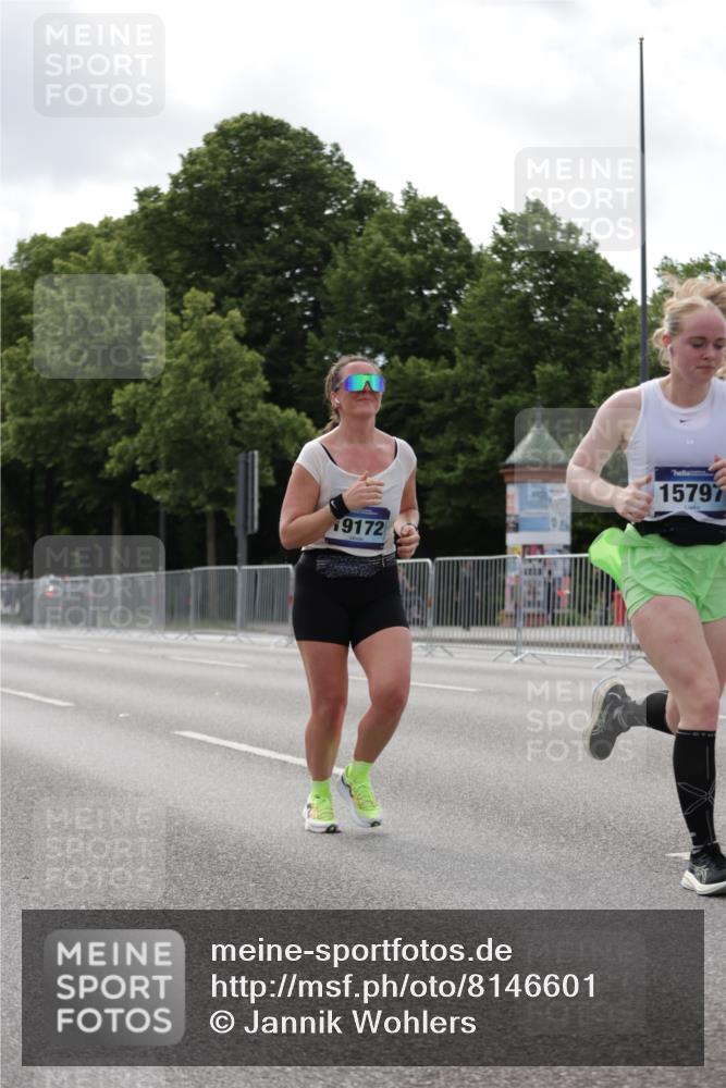 29.06.2025 - hella hamburg halbmarathon Jannik Wohlers http://msf.ph/oto/8146601 29.06.2025 10:11:00 Lombardsbrücke 1723, 1866, 3837, 5254, 8115, 8171, 8206, 8207, 8368, 9119, 10196, 10372, 11149, 11321, 11755, 12286, 13603, 13939, 14008, 14149, 15252, 15797, 15908, 16383, 17787, 18382, 19172, 19241 meine-sportfotos.de