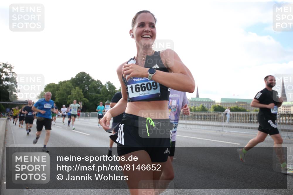 29.06.2025 - hella hamburg halbmarathon Jannik Wohlers http://msf.ph/oto/8146652 29.06.2025 09:59:21 Lombardsbrücke 1334, 1834, 1955, 2391, 2432, 3279, 3668, 3836, 4426, 4837, 5015, 5134, 5277, 6202, 6602, 7547, 8330, 8402, 8520, 8846, 9142, 9488, 9907, 9984, 10031, 11039, 11568, 11753, 11844, 12479, 12909, 13503, 13523, 13589, 13808, 13988, 14605, 14778, 14818, 14823, 14948, 15110, 15179, 15263, 15344, 15349, 15524, 15954, 16095, 16531, 16609, 17769, 17848, 17967, 18413 meine-sportfotos.de