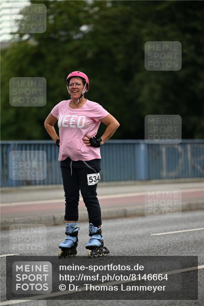 29.06.2025 - hella hamburg halbmarathon Dr. Thomas Lammeyer http://msf.ph/oto/8146664 29.06.2025 09:18:45 Kennedybrücke  meine-sportfotos.de