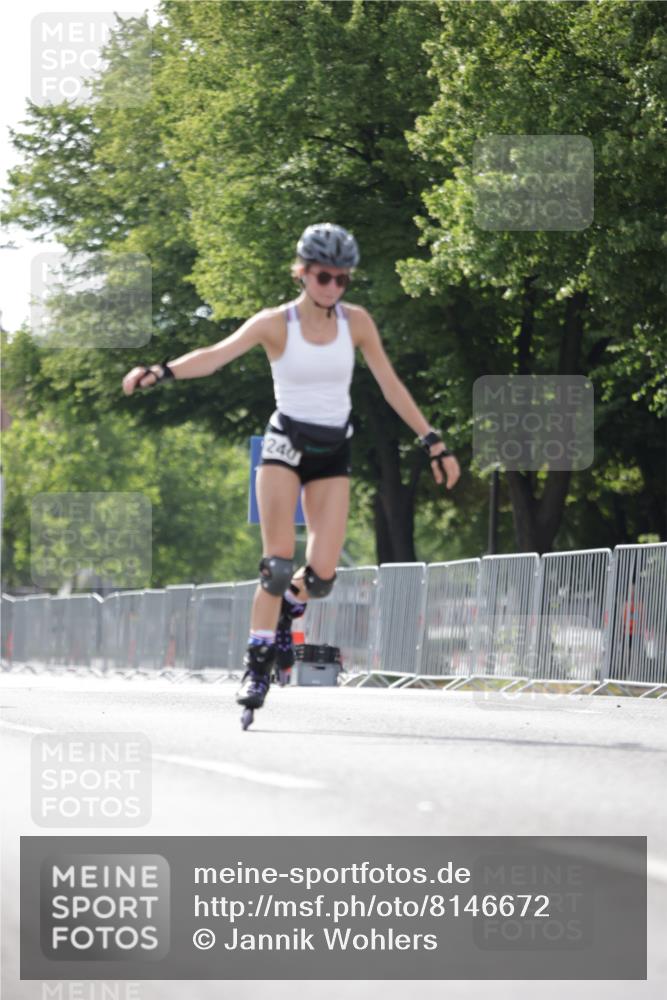 29.06.2025 - hella hamburg halbmarathon Jannik Wohlers http://msf.ph/oto/8146672 29.06.2025 09:09:17 Lombardsbrücke  meine-sportfotos.de