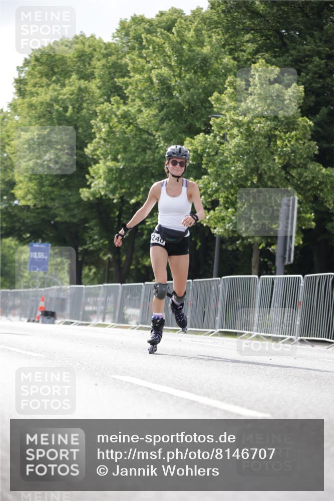 29.06.2025 - hella hamburg halbmarathon Jannik Wohlers http://msf.ph/oto/8146707 29.06.2025 09:09:19 Lombardsbrücke  meine-sportfotos.de
