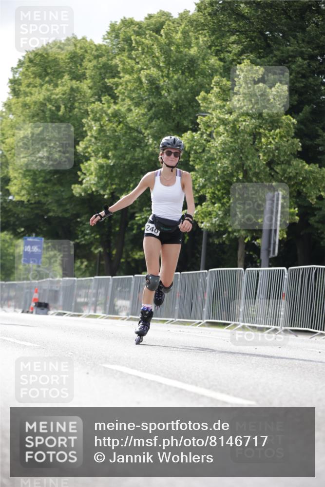 29.06.2025 - hella hamburg halbmarathon Jannik Wohlers http://msf.ph/oto/8146717 29.06.2025 09:09:19 Lombardsbrücke  meine-sportfotos.de
