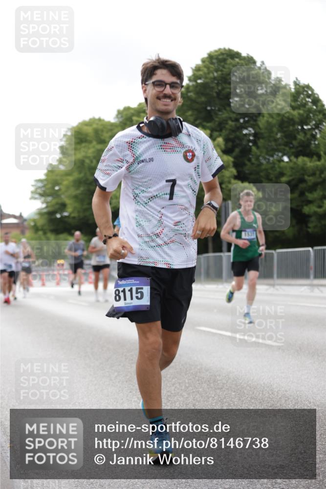 29.06.2025 - hella hamburg halbmarathon Jannik Wohlers http://msf.ph/oto/8146738 29.06.2025 10:11:12 Lombardsbrücke 1328, 1531, 1866, 1992, 3363, 4227, 5605, 7571, 8115, 8807, 8810, 9428, 10372, 10428, 11321, 11755, 13177, 13203, 13939, 14008, 15797, 15945, 17080, 17866, 18278, 18382 meine-sportfotos.de