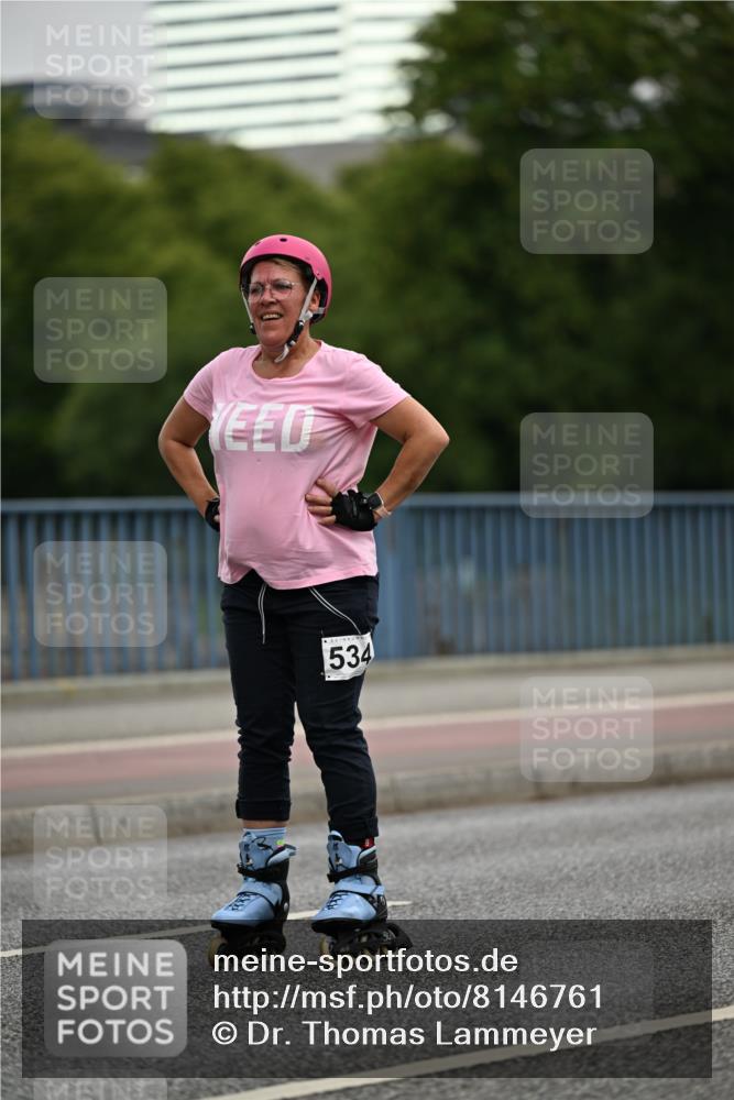 29.06.2025 - hella hamburg halbmarathon Dr. Thomas Lammeyer http://msf.ph/oto/8146761 29.06.2025 09:18:45 Kennedybrücke  meine-sportfotos.de