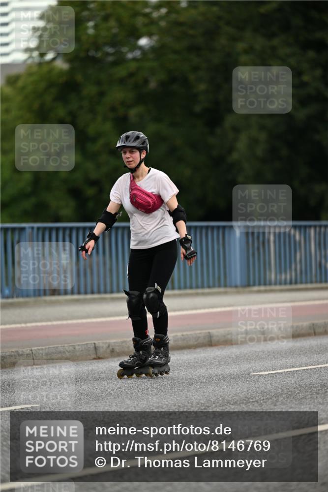 29.06.2025 - hella hamburg halbmarathon Dr. Thomas Lammeyer http://msf.ph/oto/8146769 29.06.2025 09:18:52 Kennedybrücke  meine-sportfotos.de