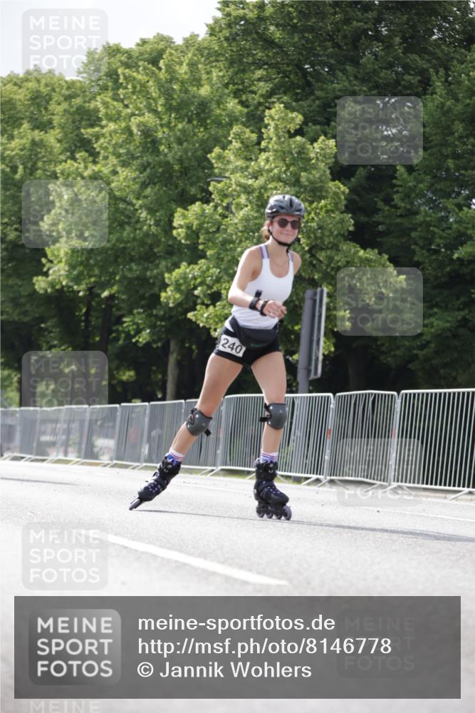 29.06.2025 - hella hamburg halbmarathon Jannik Wohlers http://msf.ph/oto/8146778 29.06.2025 09:09:19 Lombardsbrücke  meine-sportfotos.de