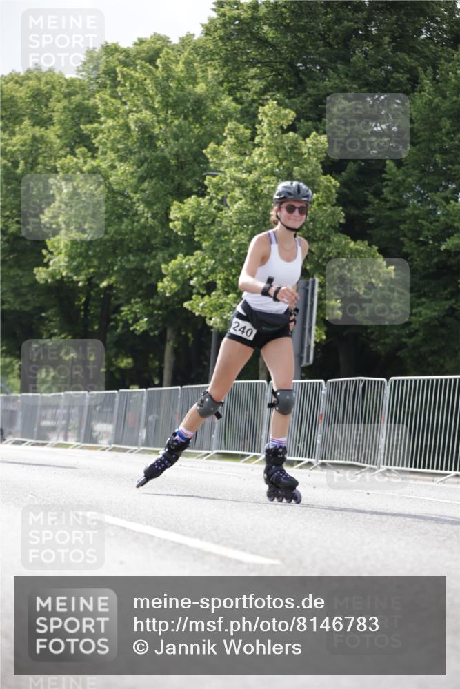 29.06.2025 - hella hamburg halbmarathon Jannik Wohlers http://msf.ph/oto/8146783 29.06.2025 09:09:19 Lombardsbrücke  meine-sportfotos.de