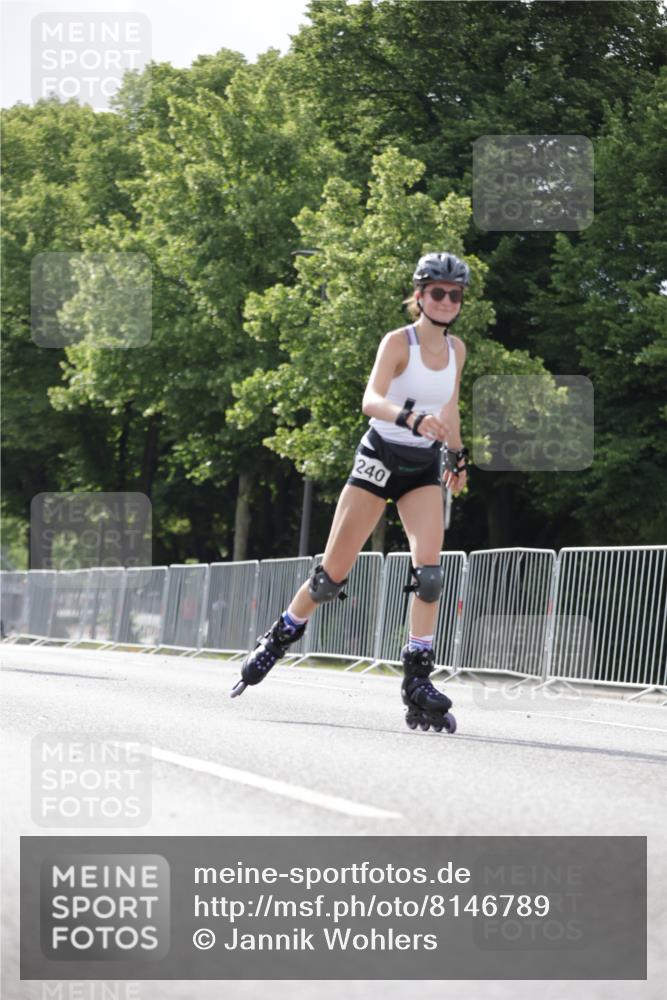 29.06.2025 - hella hamburg halbmarathon Jannik Wohlers http://msf.ph/oto/8146789 29.06.2025 09:09:19 Lombardsbrücke  meine-sportfotos.de