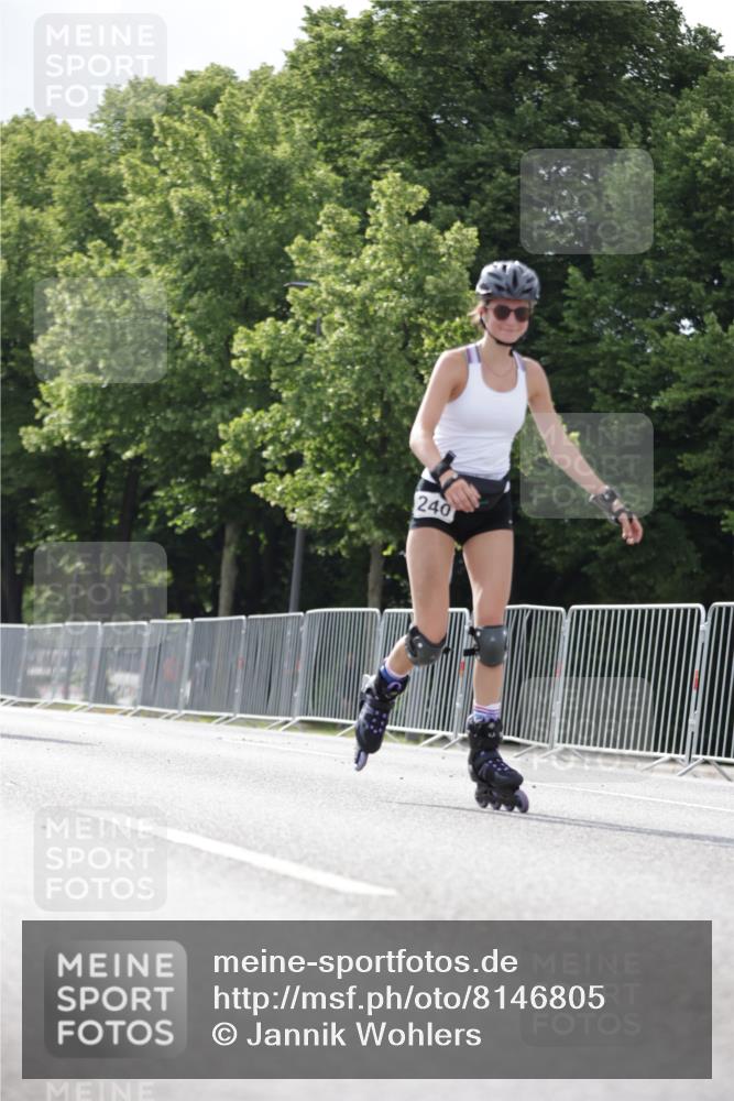 29.06.2025 - hella hamburg halbmarathon Jannik Wohlers http://msf.ph/oto/8146805 29.06.2025 09:09:20 Lombardsbrücke  meine-sportfotos.de