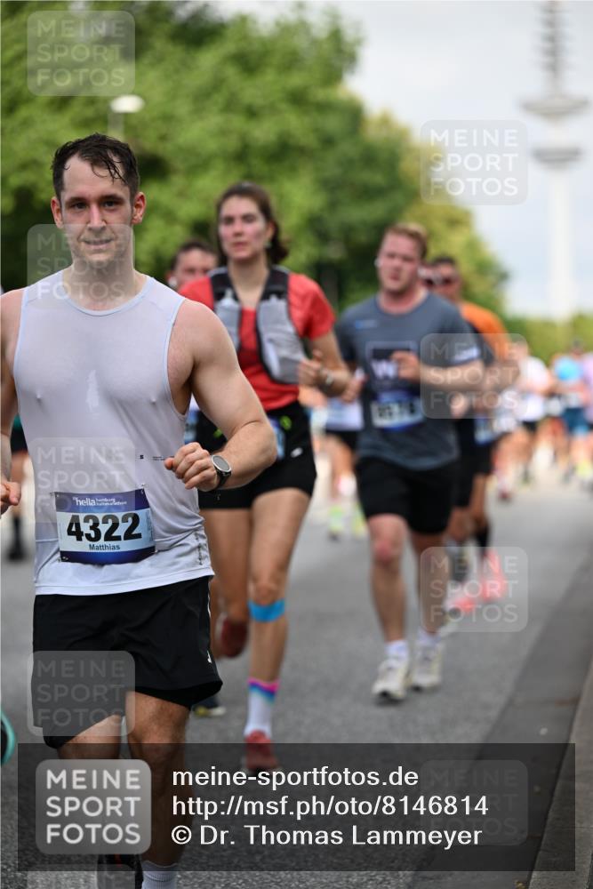 29.06.2025 - hella hamburg halbmarathon Dr. Thomas Lammeyer http://msf.ph/oto/8146814 29.06.2025 10:05:45 Kennedybrücke 1464, 1653, 1722, 1724, 1881, 2167, 2591, 2806, 2957, 3039, 3199, 3663, 3976, 4322, 5547, 5602, 5603, 5675, 6281, 0000, 6302, 6327, 6438, 6921, 7189, 7223, 7846, 8030, 8191, 8392, 8578, 8632, 8822, 8926, 9230, 10074, 10281, 10301, 10882, 10915, 11043 meine-sportfotos.de