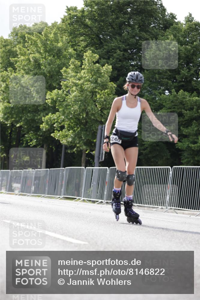 29.06.2025 - hella hamburg halbmarathon Jannik Wohlers http://msf.ph/oto/8146822 29.06.2025 09:09:20 Lombardsbrücke  meine-sportfotos.de