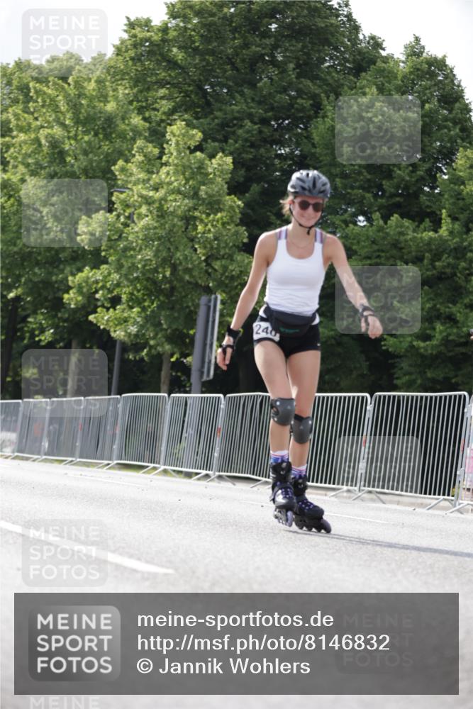 29.06.2025 - hella hamburg halbmarathon Jannik Wohlers http://msf.ph/oto/8146832 29.06.2025 09:09:20 Lombardsbrücke  meine-sportfotos.de