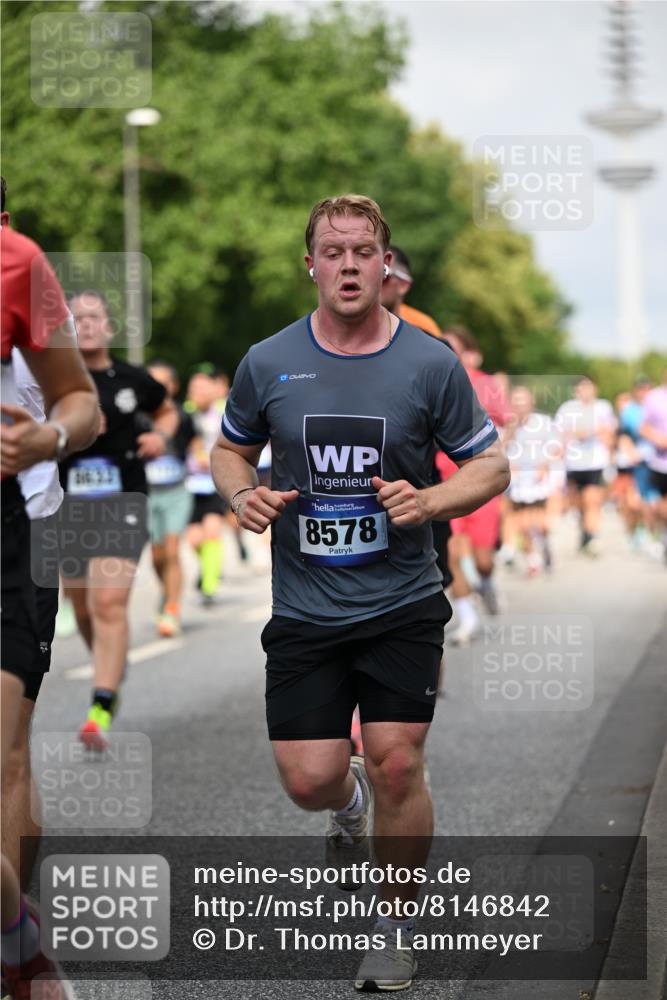29.06.2025 - hella hamburg halbmarathon Dr. Thomas Lammeyer http://msf.ph/oto/8146842 29.06.2025 10:05:46 Kennedybrücke 1464, 1653, 1722, 1724, 1881, 2167, 2591, 2806, 2957, 3039, 3199, 3663, 3976, 4322, 5547, 5602, 5603, 5675, 6281, 0000, 6302, 6327, 6438, 6921, 7189, 7223, 7846, 8191, 8392, 8578, 8632, 8822, 8926, 9230, 10074, 10281, 10301, 10882, 10915, 11043 meine-sportfotos.de