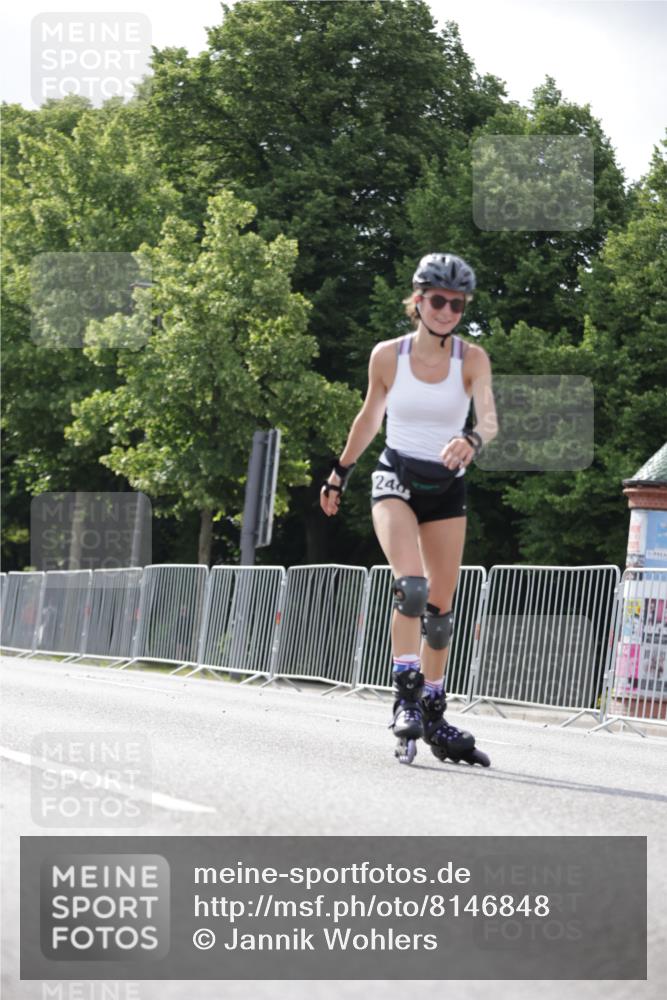 29.06.2025 - hella hamburg halbmarathon Jannik Wohlers http://msf.ph/oto/8146848 29.06.2025 09:09:20 Lombardsbrücke  meine-sportfotos.de