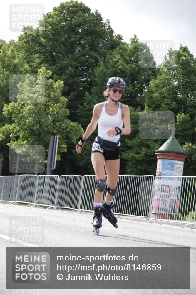 29.06.2025 - hella hamburg halbmarathon Jannik Wohlers http://msf.ph/oto/8146859 29.06.2025 09:09:20 Lombardsbrücke  meine-sportfotos.de
