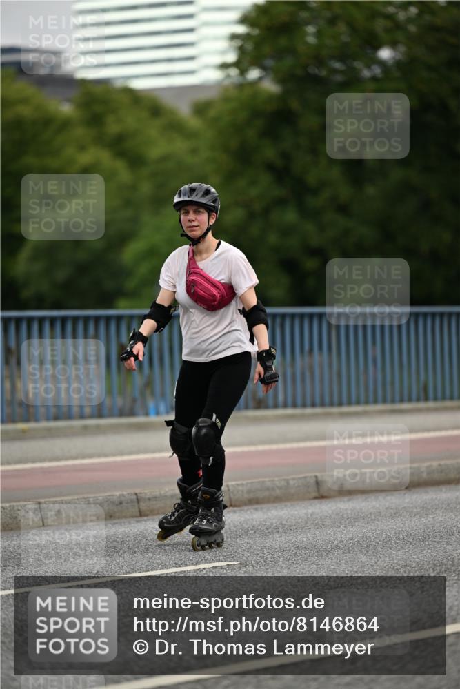 29.06.2025 - hella hamburg halbmarathon Dr. Thomas Lammeyer http://msf.ph/oto/8146864 29.06.2025 09:18:52 Kennedybrücke  meine-sportfotos.de