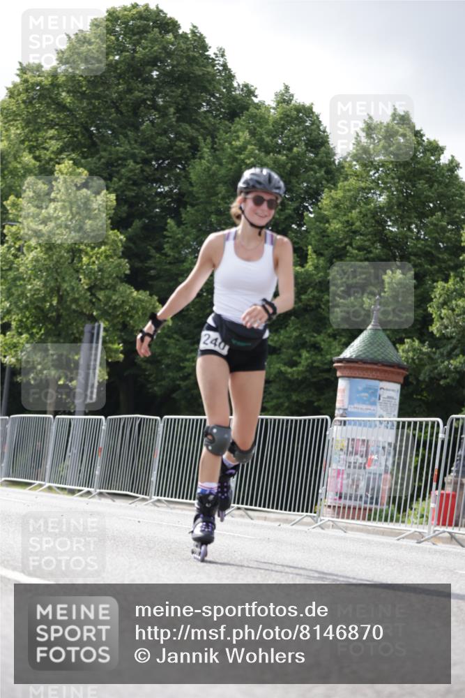 29.06.2025 - hella hamburg halbmarathon Jannik Wohlers http://msf.ph/oto/8146870 29.06.2025 09:09:20 Lombardsbrücke  meine-sportfotos.de