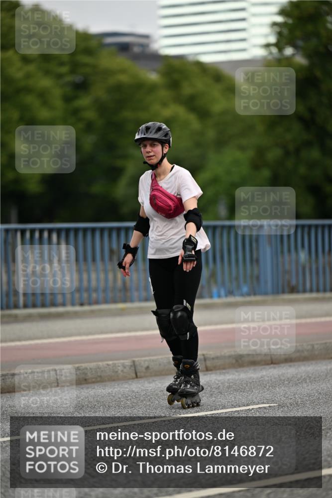 29.06.2025 - hella hamburg halbmarathon Dr. Thomas Lammeyer http://msf.ph/oto/8146872 29.06.2025 09:18:52 Kennedybrücke  meine-sportfotos.de