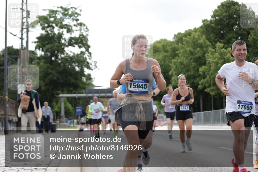 29.06.2025 - hella hamburg halbmarathon Jannik Wohlers http://msf.ph/oto/8146926 29.06.2025 10:11:18 Lombardsbrücke 1328, 1531, 1866, 1992, 3363, 4227, 5379, 5605, 7571, 8115, 8807, 8810, 9428, 10428, 11321, 11507, 12473, 13177, 13203, 13939, 14008, 14384, 15945, 17080, 17638, 17774, 17866, 18278 meine-sportfotos.de