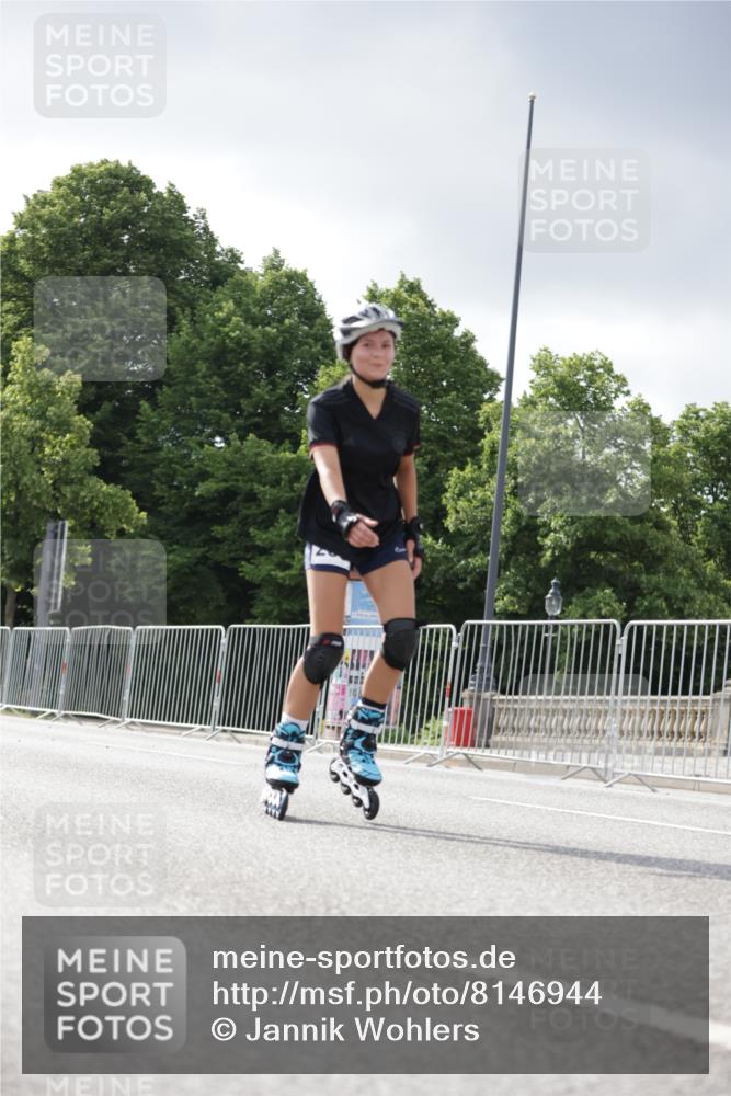 29.06.2025 - hella hamburg halbmarathon Jannik Wohlers http://msf.ph/oto/8146944 29.06.2025 09:09:23 Lombardsbrücke  meine-sportfotos.de