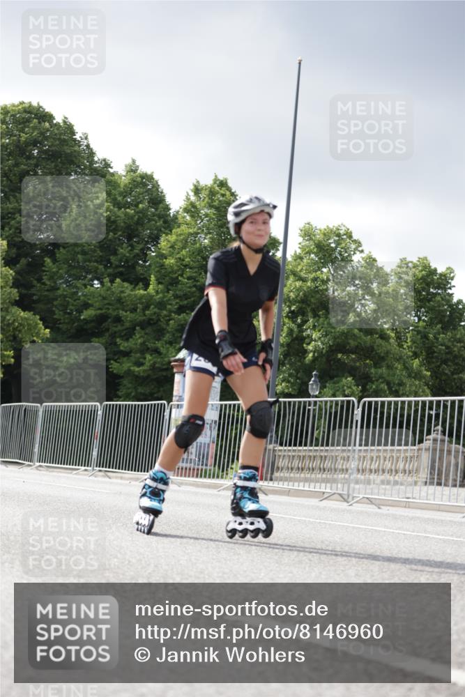 29.06.2025 - hella hamburg halbmarathon Jannik Wohlers http://msf.ph/oto/8146960 29.06.2025 09:09:23 Lombardsbrücke  meine-sportfotos.de