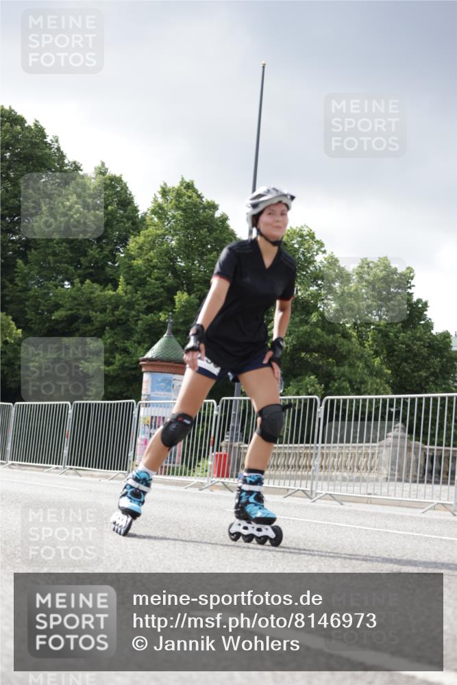 29.06.2025 - hella hamburg halbmarathon Jannik Wohlers http://msf.ph/oto/8146973 29.06.2025 09:09:24 Lombardsbrücke  meine-sportfotos.de