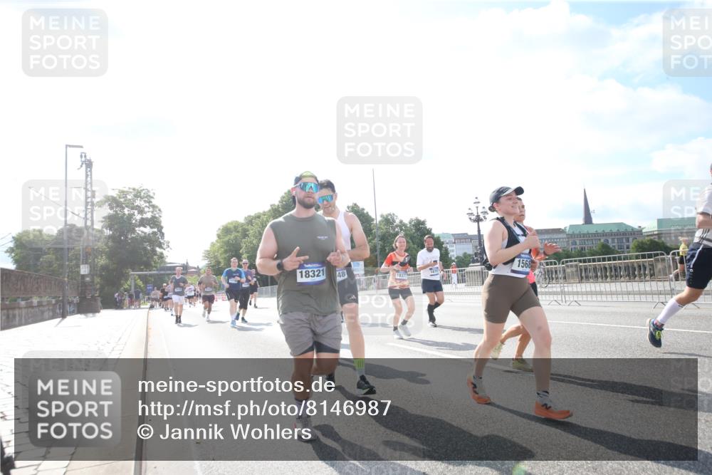 29.06.2025 - hella hamburg halbmarathon Jannik Wohlers http://msf.ph/oto/8146987 29.06.2025 10:00:11 Lombardsbrücke 1544, 1568, 1583, 1611, 1681, 2236, 2346, 2426, 2474, 2982, 3042, 3400, 3794, 4419, 4579, 4767, 4940, 4945, 5643, 6138, 6220, 6443, 8669, 9450, 9485, 9553, 9555, 9577, 9622, 10587, 10599, 10665, 10746, 10797, 11324, 11499, 11523, 11527, 11605, 11960, 12515, 12773, 12879, 13234, 13236, 13376, 13459, 13498, 13558, 14135, 14348, 15189, 15980, 16093, 16418, 17145, 18450, 18508, 18762 meine-sportfotos.de