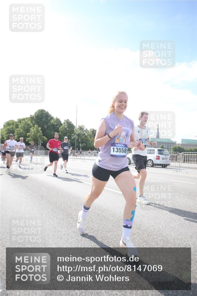 29.06.2025 - hella hamburg halbmarathon Jannik Wohlers http://msf.ph/oto/8147069 29.06.2025 10:00:19 Lombardsbrücke 1568, 1583, 1611, 2236, 2474, 3059, 3141, 3983, 4616, 5418, 6138, 6443, 6714, 6757, 8478, 8632, 8923, 9124, 9553, 9555, 9577, 10074, 10599, 10705, 10746, 11523, 11605, 11623, 12787, 13086, 13376, 13407, 13498, 13558, 14348, 14577, 14673, 15189, 15980, 16093, 16418, 16434, 17087, 17145, 17268, 17852, 18125, 18426, 18450, 18508, 18612, 18762, 18919 meine-sportfotos.de