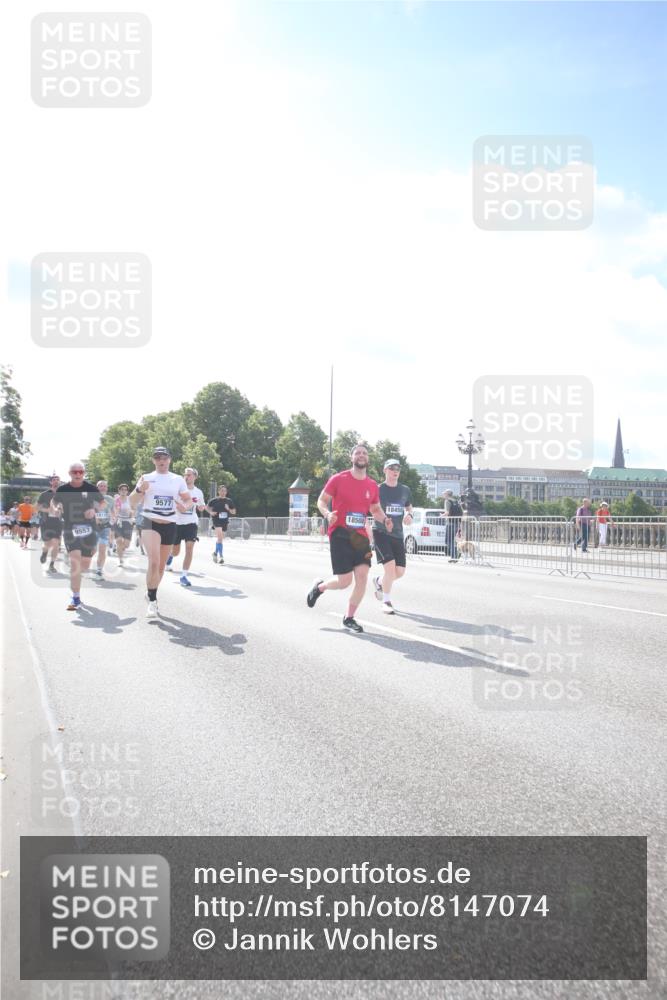 29.06.2025 - hella hamburg halbmarathon Jannik Wohlers http://msf.ph/oto/8147074 29.06.2025 10:00:19 Lombardsbrücke 1568, 1583, 1611, 2236, 2474, 3059, 3141, 3983, 4616, 5418, 6138, 6443, 6714, 6757, 8478, 8632, 8923, 9124, 9553, 9555, 9577, 10074, 10599, 10705, 10746, 11523, 11605, 11623, 12787, 13086, 13376, 13407, 13498, 13558, 14348, 14577, 14673, 15189, 15980, 16093, 16418, 16434, 17087, 17145, 17268, 17852, 18125, 18426, 18450, 18508, 18612, 18762, 18919 meine-sportfotos.de