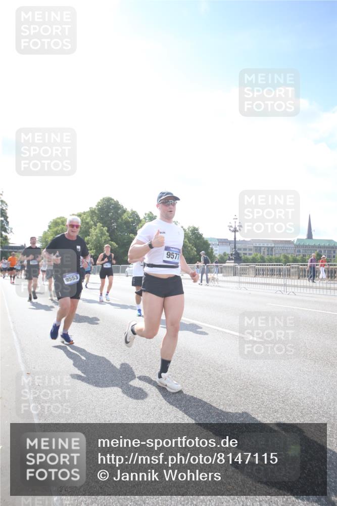 29.06.2025 - hella hamburg halbmarathon Jannik Wohlers http://msf.ph/oto/8147115 29.06.2025 10:00:21 Lombardsbrücke 1583, 1611, 2236, 2474, 3059, 3141, 3983, 4616, 5033, 5418, 6138, 6443, 6714, 6757, 8478, 8632, 8923, 9124, 9553, 9555, 9577, 10074, 10271, 10599, 10705, 10746, 11605, 11623, 12787, 12809, 13086, 13407, 13498, 13558, 14577, 14673, 15980, 16093, 16418, 16434, 17087, 17268, 17852, 18125, 18426, 18450, 18508, 18612, 18762, 18919 meine-sportfotos.de