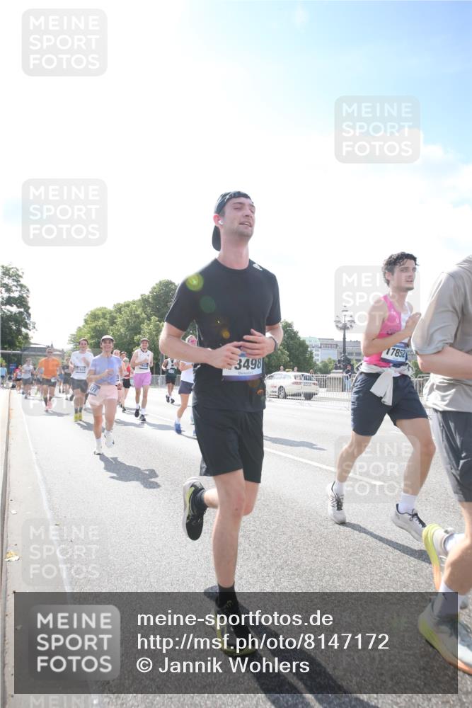 29.06.2025 - hella hamburg halbmarathon Jannik Wohlers http://msf.ph/oto/8147172 29.06.2025 10:00:23 Lombardsbrücke 1583, 1611, 2236, 2474, 3059, 3141, 3983, 4616, 5033, 5418, 5870, 6138, 6443, 6714, 6757, 7761, 8255, 8478, 8632, 8923, 9124, 9553, 9555, 9577, 10074, 10271, 10599, 10705, 10746, 11623, 12787, 12809, 13086, 13407, 13498, 13558, 14306, 14577, 14673, 15232, 15284, 15980, 16093, 16434, 17087, 17268, 17852, 18125, 18426, 18450, 18485, 18508, 18612, 18762, 18919 meine-sportfotos.de