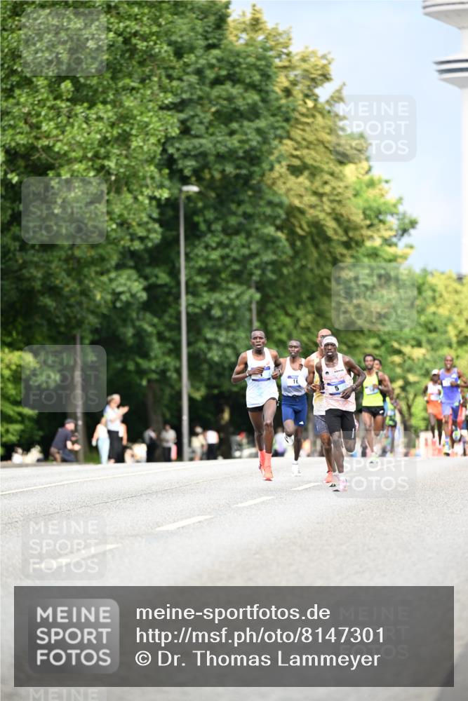 29.06.2025 - hella hamburg halbmarathon Dr. Thomas Lammeyer http://msf.ph/oto/8147301 29.06.2025 09:33:41 Kennedybrücke 2, 4, 5, 6, 7, 8, 9, 10, 11, 13, 16, 22, 23, 25, 59 meine-sportfotos.de