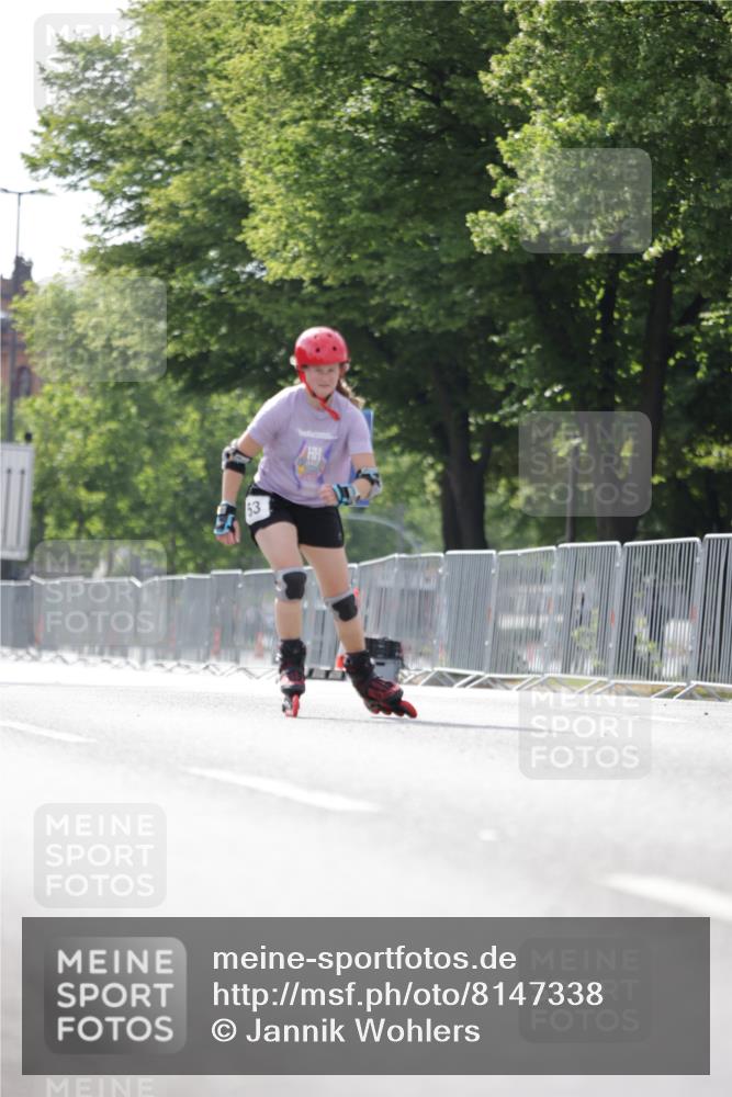 29.06.2025 - hella hamburg halbmarathon Jannik Wohlers http://msf.ph/oto/8147338 29.06.2025 09:09:43 Lombardsbrücke  meine-sportfotos.de