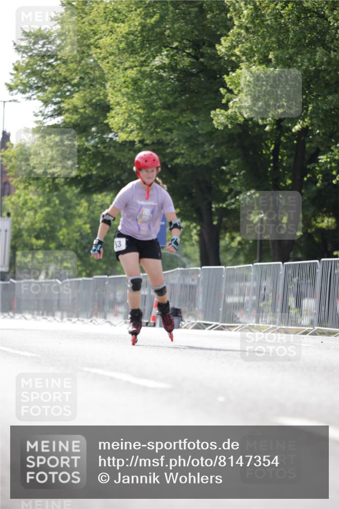 29.06.2025 - hella hamburg halbmarathon Jannik Wohlers http://msf.ph/oto/8147354 29.06.2025 09:09:43 Lombardsbrücke  meine-sportfotos.de