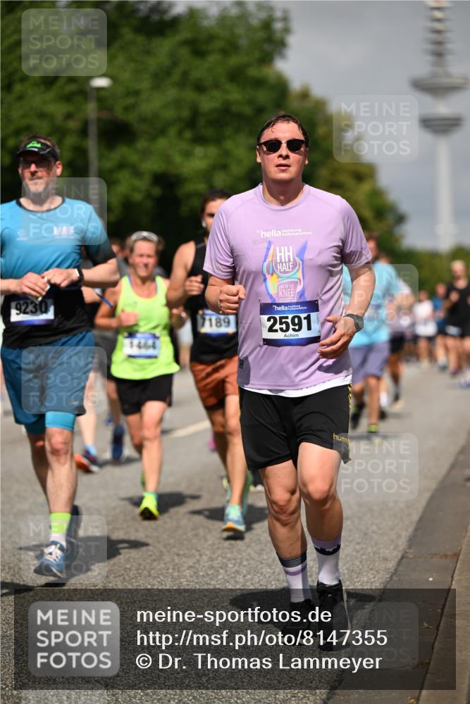 29.06.2025 - hella hamburg halbmarathon Dr. Thomas Lammeyer http://msf.ph/oto/8147355 29.06.2025 10:05:54 Kennedybrücke 1184, 1329, 1364, 1464, 1653, 1722, 1724, 1881, 1940, 2591, 2806, 2957, 3039, 3199, 4322, 4649, 5547, 5602, 5603, 0000, 6327, 6438, 6921, 7189, 7223, 7846, 8191, 8578, 8632, 8926, 9230, 9741, 10074, 10882 meine-sportfotos.de