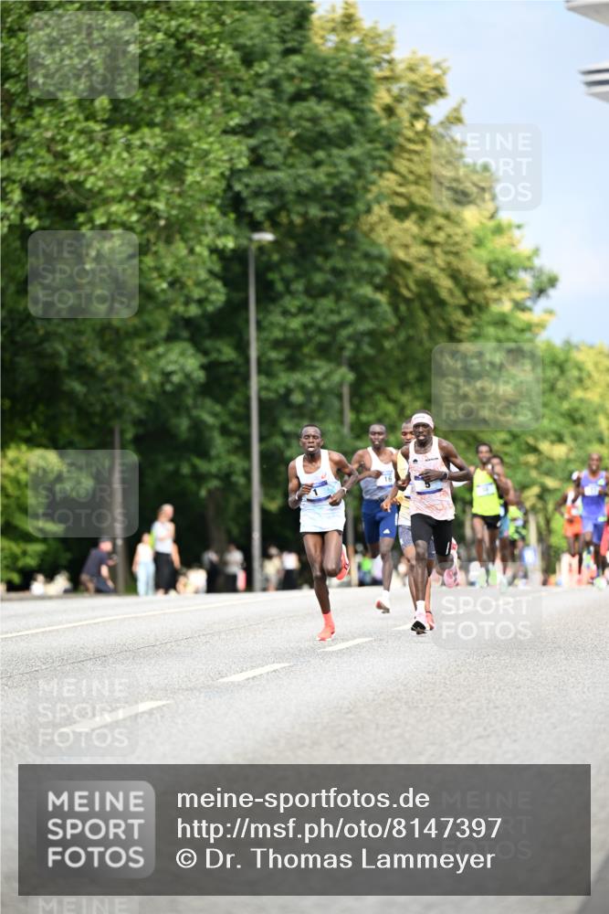 29.06.2025 - hella hamburg halbmarathon Dr. Thomas Lammeyer http://msf.ph/oto/8147397 29.06.2025 09:33:41 Kennedybrücke 2, 4, 5, 6, 7, 8, 9, 10, 11, 13, 16, 22, 23, 25, 59 meine-sportfotos.de