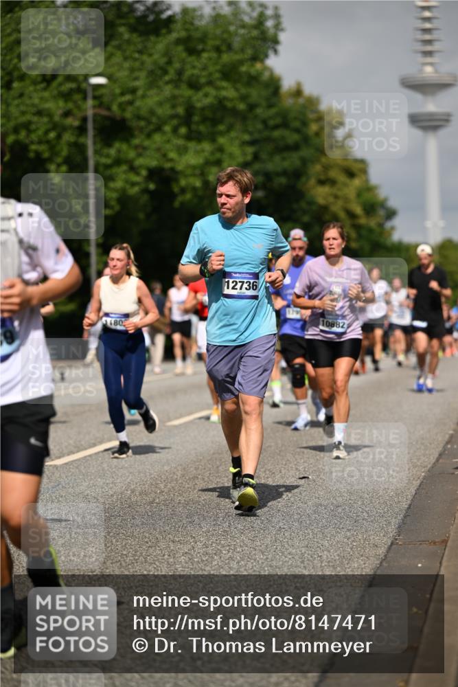 29.06.2025 - hella hamburg halbmarathon Dr. Thomas Lammeyer http://msf.ph/oto/8147471 29.06.2025 10:05:57 Kennedybrücke 1184, 1329, 1364, 1464, 1653, 1722, 1724, 1729, 1881, 1940, 2591, 2957, 3039, 3199, 4328, 4649, 5547, 5602, 5603, 0000, 6327, 6438, 6921, 7031, 7189, 7223, 7846, 8191, 8578, 8632, 8926, 9156, 9230, 9353, 9741, 10074, 10177, 10882 meine-sportfotos.de