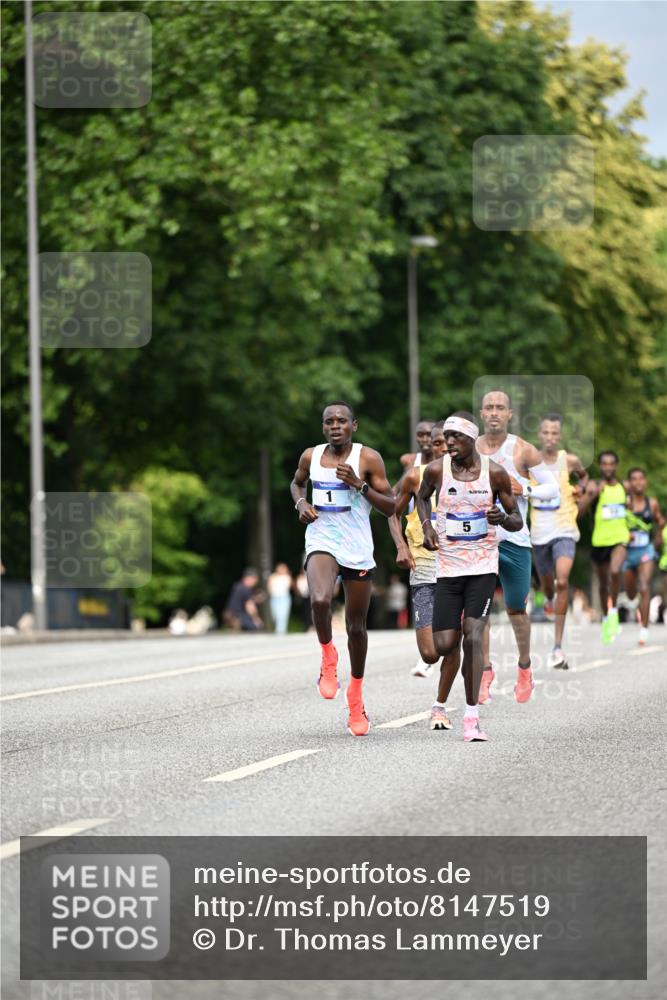 29.06.2025 - hella hamburg halbmarathon Dr. Thomas Lammeyer http://msf.ph/oto/8147519 29.06.2025 09:33:43 Kennedybrücke 2, 4, 5, 6, 7, 8, 9, 10, 11, 13, 16, 22, 23, 25, 59 meine-sportfotos.de
