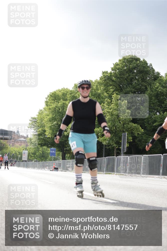 29.06.2025 - hella hamburg halbmarathon Jannik Wohlers http://msf.ph/oto/8147557 29.06.2025 09:09:57 Lombardsbrücke  meine-sportfotos.de