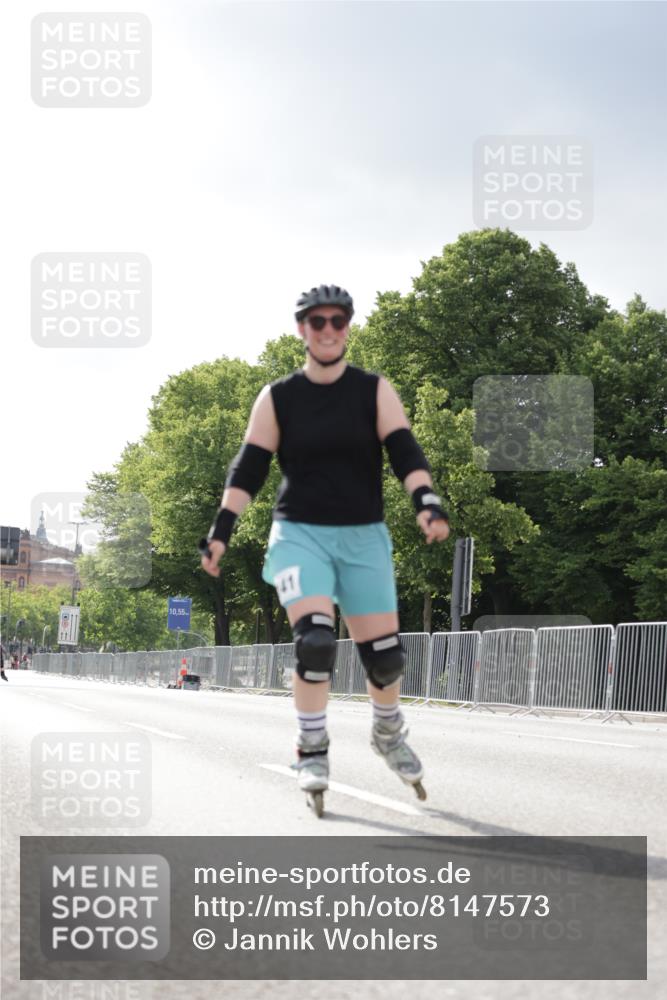 29.06.2025 - hella hamburg halbmarathon Jannik Wohlers http://msf.ph/oto/8147573 29.06.2025 09:09:57 Lombardsbrücke  meine-sportfotos.de