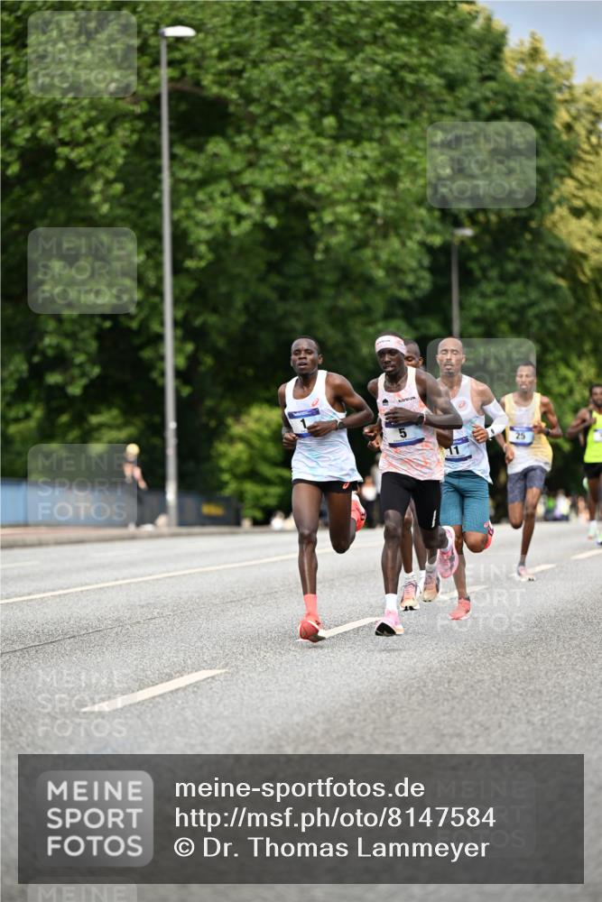 29.06.2025 - hella hamburg halbmarathon Dr. Thomas Lammeyer http://msf.ph/oto/8147584 29.06.2025 09:33:44 Kennedybrücke 2, 4, 5, 6, 7, 8, 9, 10, 11, 13, 16, 22, 23, 25, 59 meine-sportfotos.de