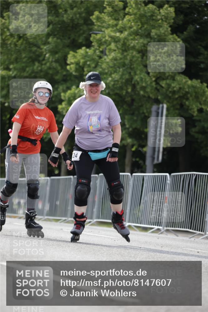 29.06.2025 - hella hamburg halbmarathon Jannik Wohlers http://msf.ph/oto/8147607 29.06.2025 09:10:09 Lombardsbrücke  meine-sportfotos.de