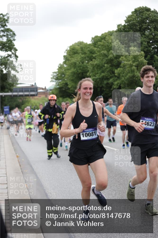 29.06.2025 - hella hamburg halbmarathon Jannik Wohlers http://msf.ph/oto/8147678 29.06.2025 10:48:36 Lombardsbrücke 2160, 2395, 2713, 2792, 3086, 3215, 3253, 5118, 5479, 5480, 5551, 6015, 6437, 6566, 6979, 7062, 9341, 9359, 9552, 10081, 10524, 11000, 11031, 11192, 11601, 11690, 11741, 11861, 11865, 12010, 12173, 12380, 12664, 12881, 12882, 13426, 13507, 13549, 13775, 14382, 14623, 15064, 15100, 15159, 15176, 15411, 15530, 15597, 15631, 15771, 16012, 16525, 17046, 17538, 17693, 18016 meine-sportfotos.de