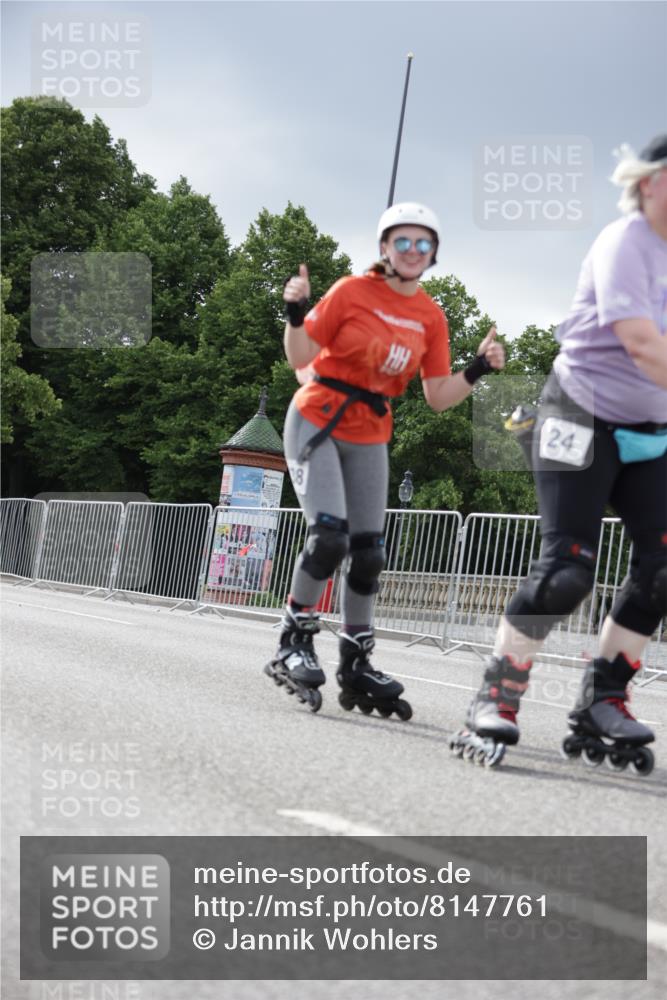 29.06.2025 - hella hamburg halbmarathon Jannik Wohlers http://msf.ph/oto/8147761 29.06.2025 09:10:11 Lombardsbrücke  meine-sportfotos.de