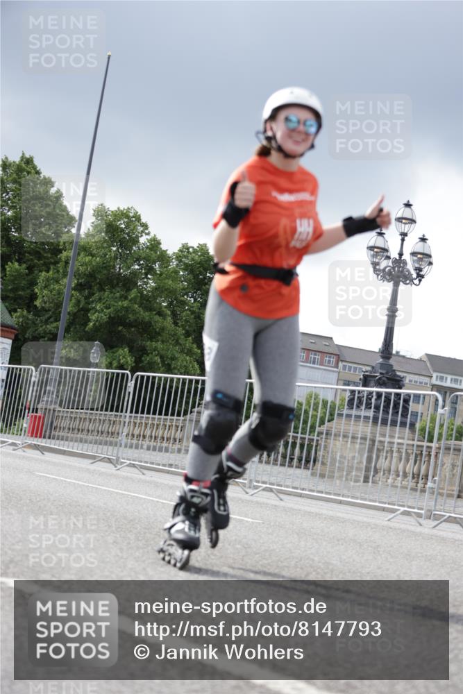 29.06.2025 - hella hamburg halbmarathon Jannik Wohlers http://msf.ph/oto/8147793 29.06.2025 09:10:12 Lombardsbrücke  meine-sportfotos.de