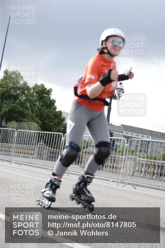 29.06.2025 - hella hamburg halbmarathon Jannik Wohlers http://msf.ph/oto/8147805 29.06.2025 09:10:12 Lombardsbrücke  meine-sportfotos.de