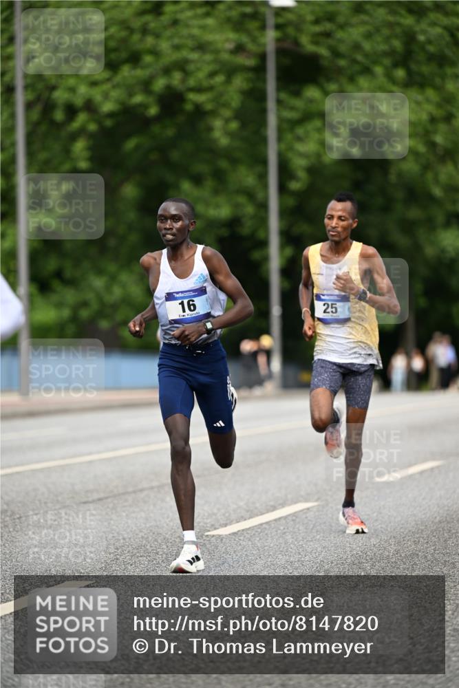 29.06.2025 - hella hamburg halbmarathon Dr. Thomas Lammeyer http://msf.ph/oto/8147820 29.06.2025 09:33:46 Kennedybrücke 2, 4, 5, 6, 7, 8, 9, 10, 11, 13, 16, 22, 23, 25, 59 meine-sportfotos.de