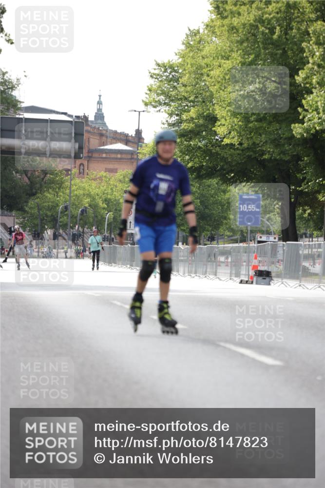29.06.2025 - hella hamburg halbmarathon Jannik Wohlers http://msf.ph/oto/8147823 29.06.2025 09:10:30 Lombardsbrücke  meine-sportfotos.de