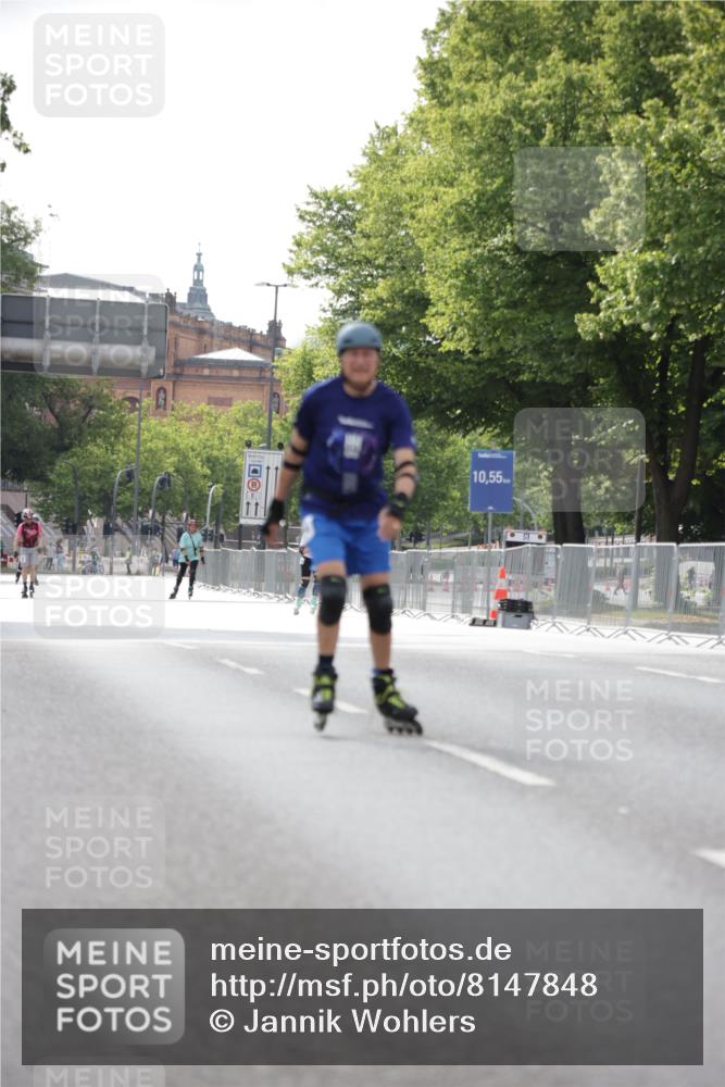 29.06.2025 - hella hamburg halbmarathon Jannik Wohlers http://msf.ph/oto/8147848 29.06.2025 09:10:30 Lombardsbrücke  meine-sportfotos.de