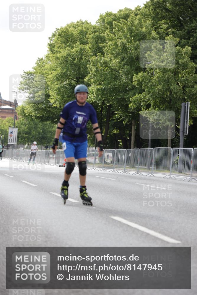 29.06.2025 - hella hamburg halbmarathon Jannik Wohlers http://msf.ph/oto/8147945 29.06.2025 09:10:31 Lombardsbrücke  meine-sportfotos.de